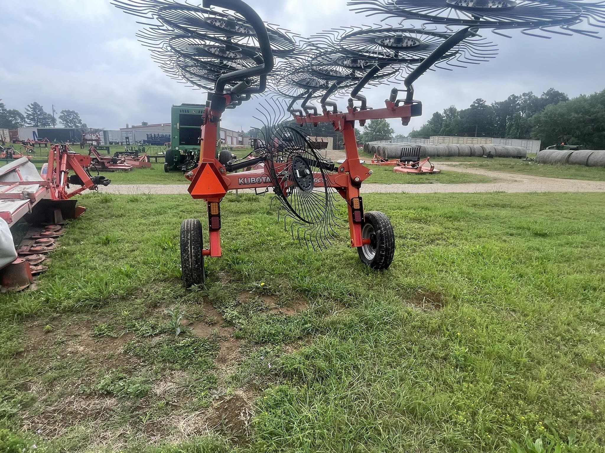2020 Kubota RA210CR Rake