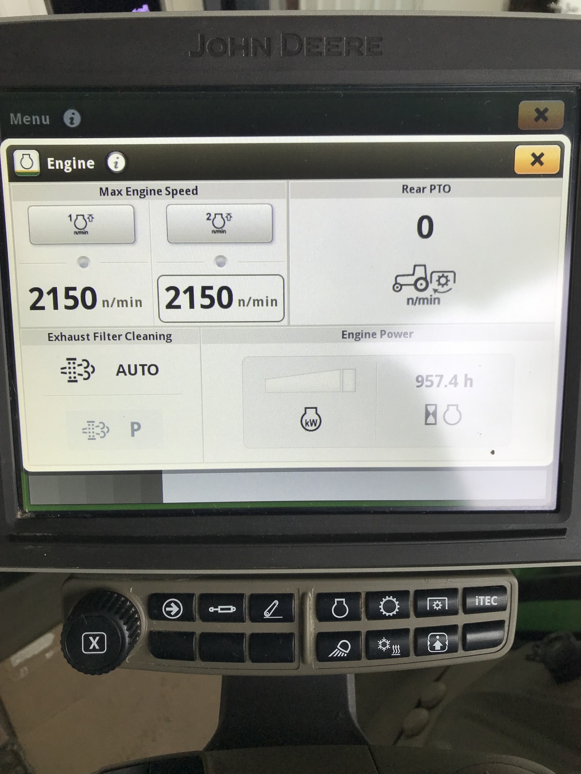 2022 John Deere 8R 340 Tractor