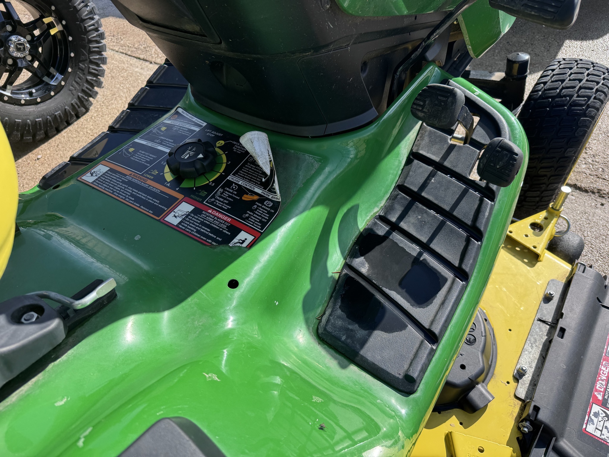 2021 John Deere X390 Lawn Mower