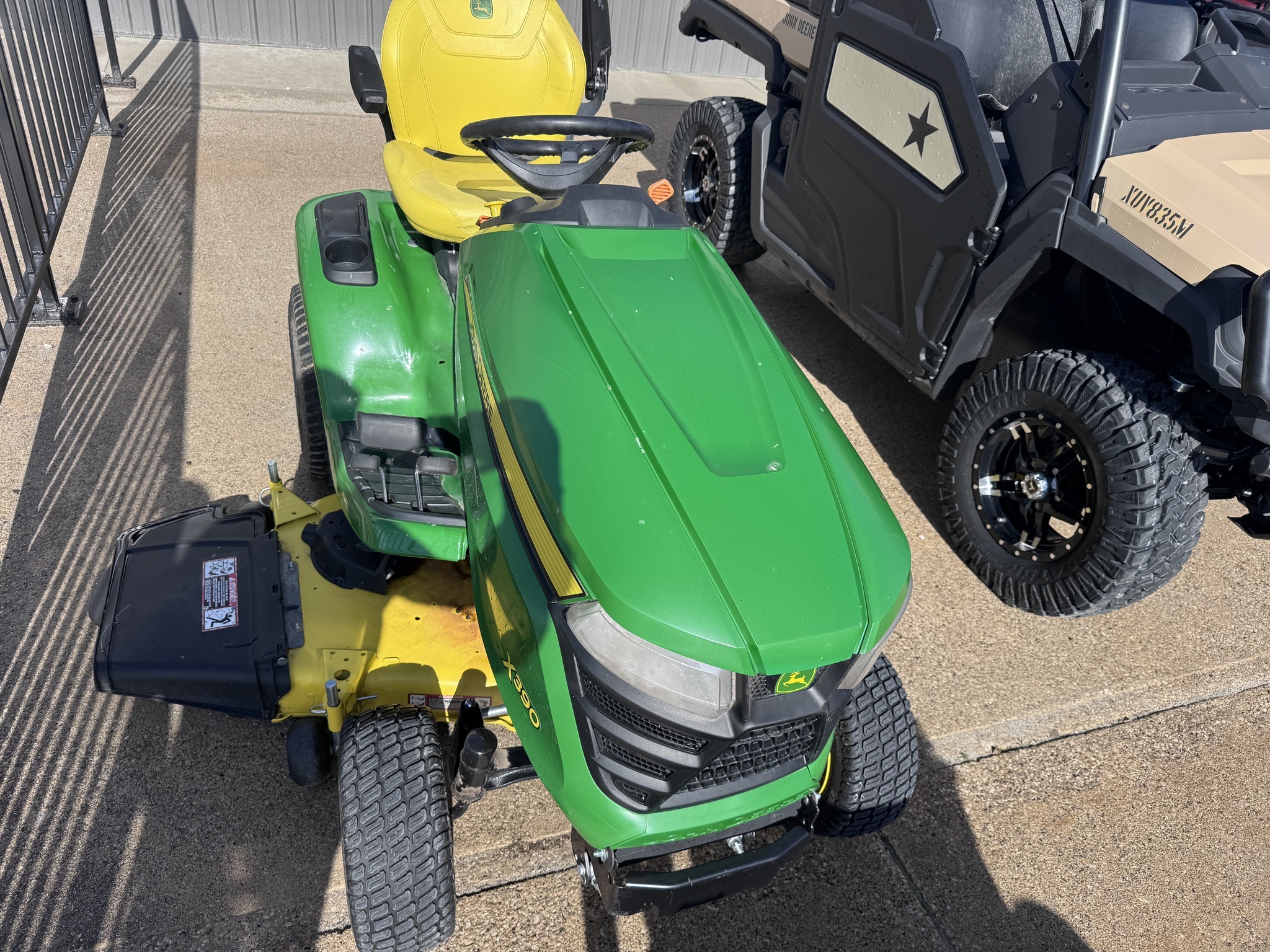 2021 John Deere X390 Lawn Mower