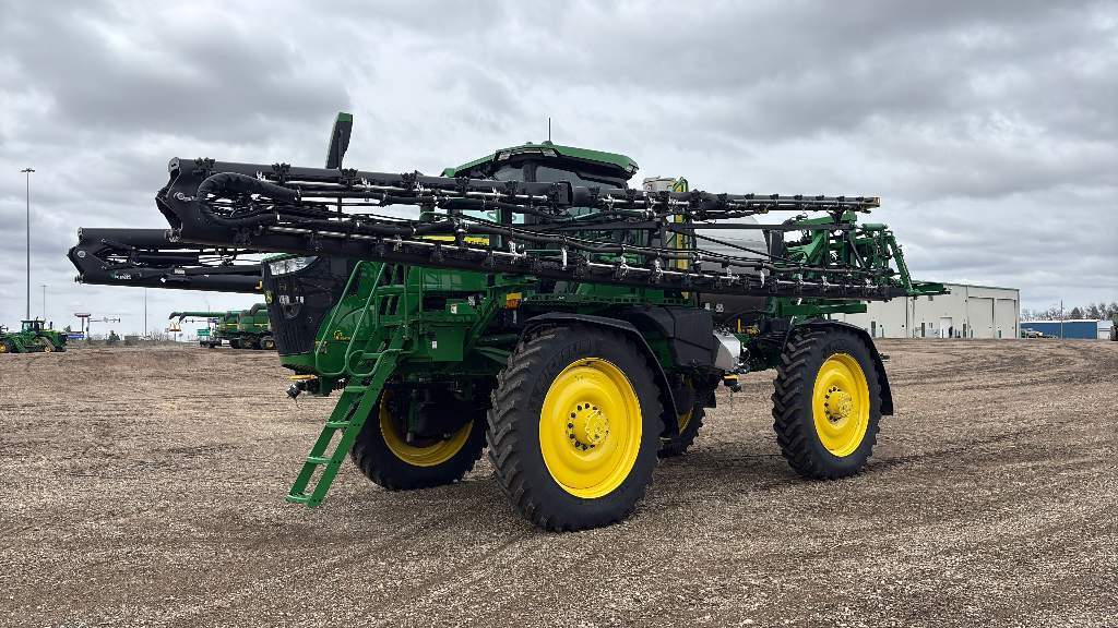 2025 John Deere 616R Self-Propelled Sprayer