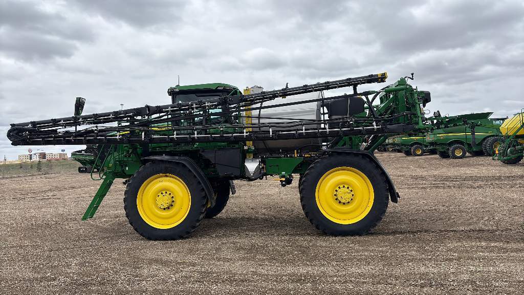 2025 John Deere 616R Self-Propelled Sprayer