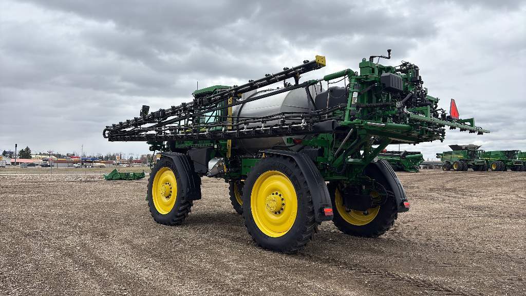 2025 John Deere 616R Self-Propelled Sprayer