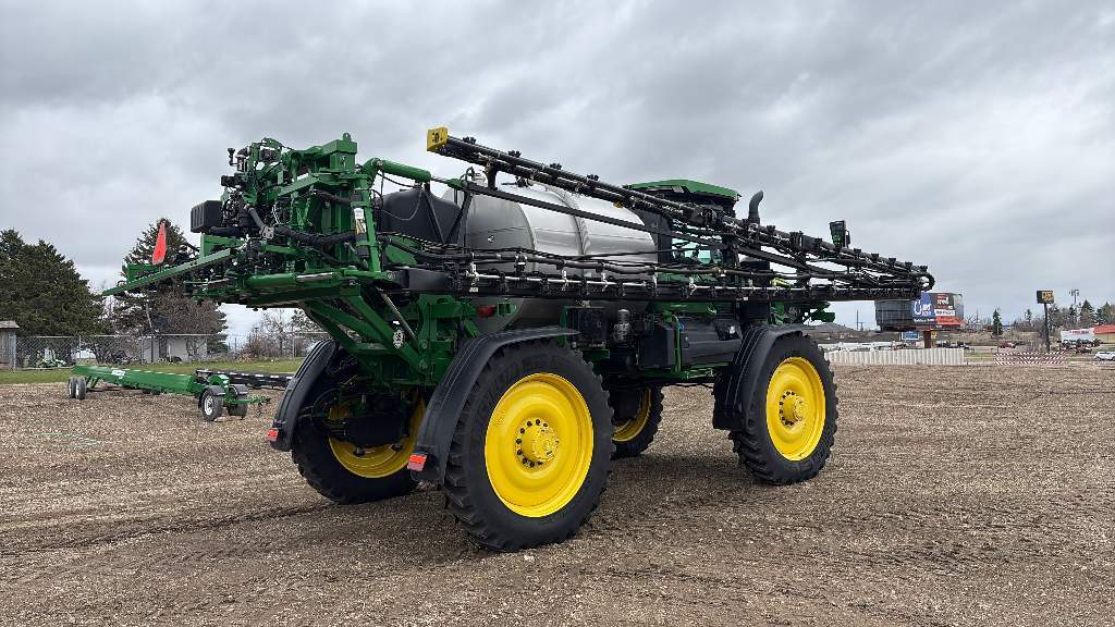 2025 John Deere 616R Self-Propelled Sprayer