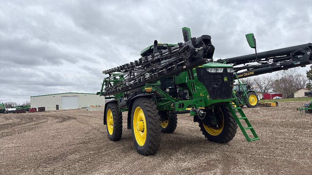2025 John Deere 616R Self-Propelled Sprayer