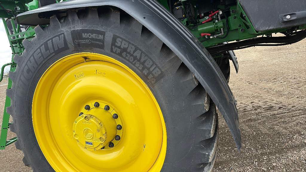 2025 John Deere 616R Self-Propelled Sprayer