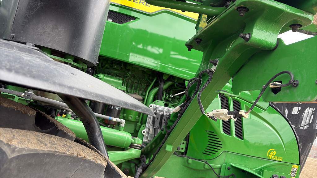 2025 John Deere 616R Self-Propelled Sprayer