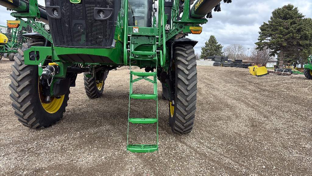 2025 John Deere 616R Self-Propelled Sprayer