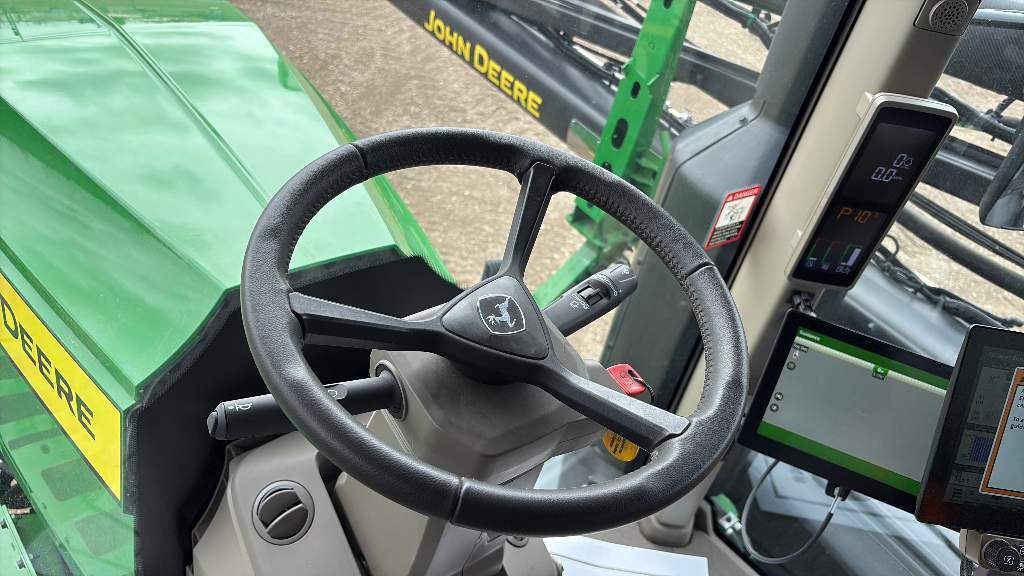 2025 John Deere 616R Self-Propelled Sprayer