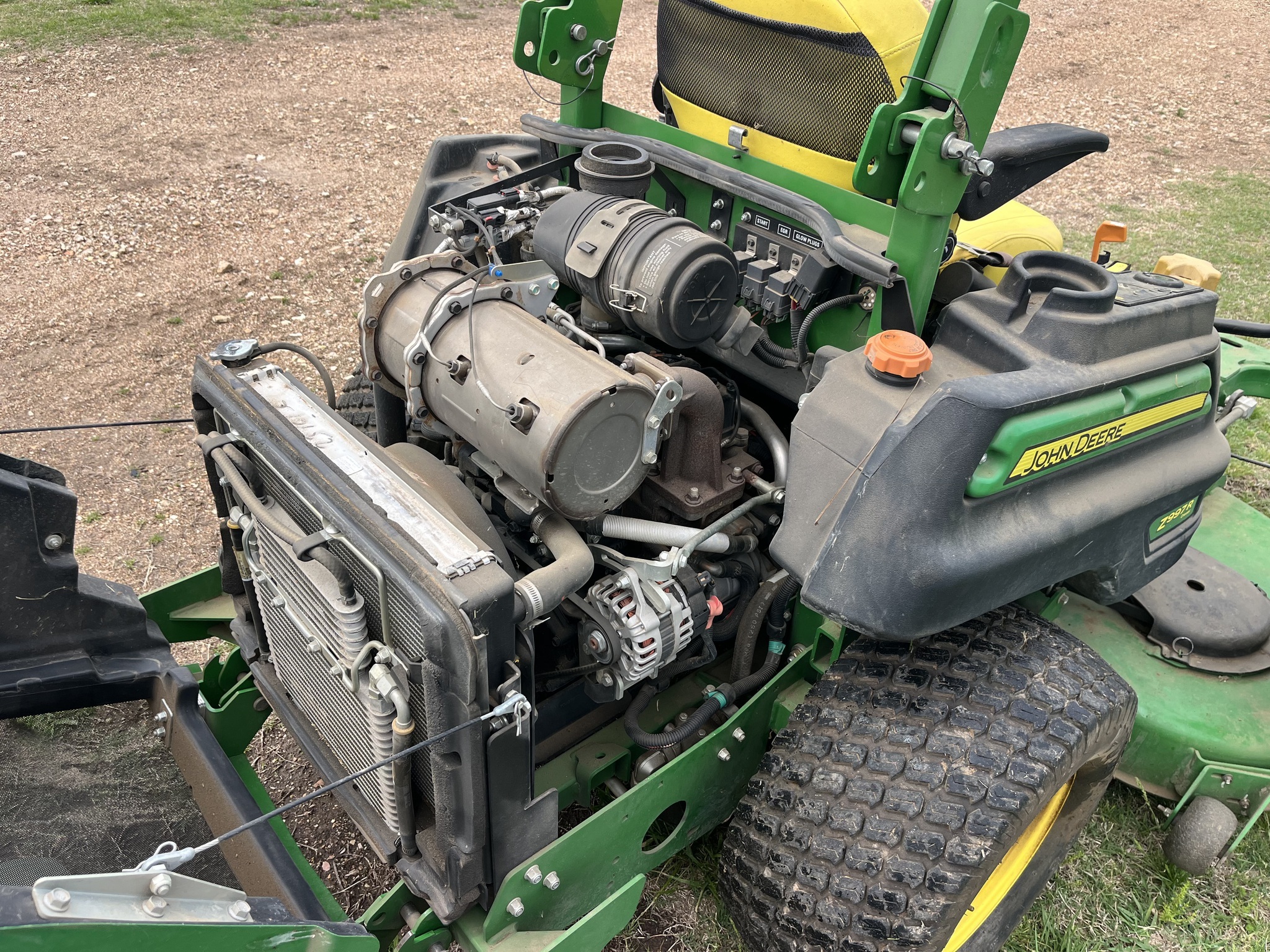 2017 John Deere Z997R Lawn Mower