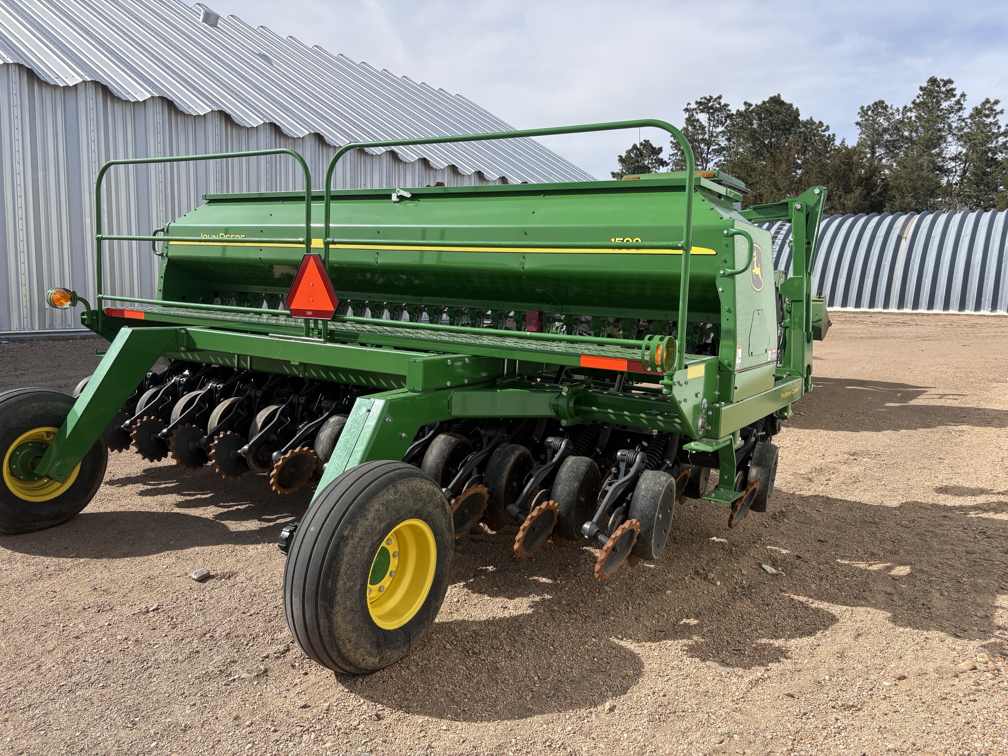 2023 John Deere 1590 Drill