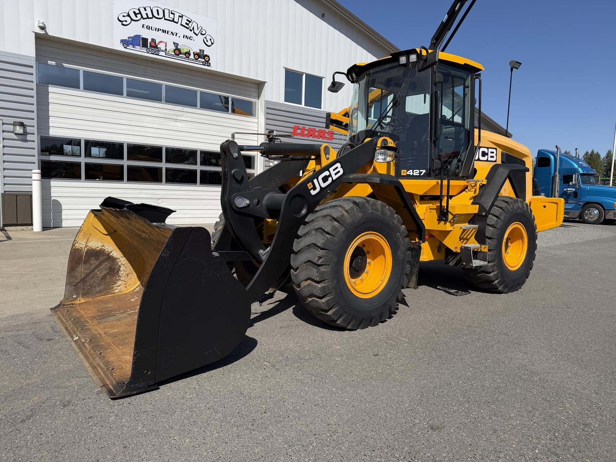 2017 JCB 427ZX Wheel Loader