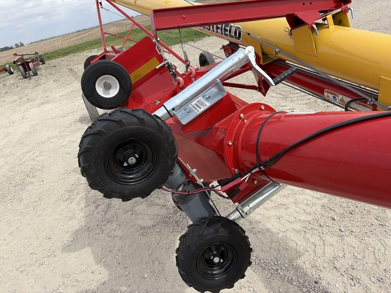 2022 Westfield MKX2 10-63 Augers and Conveyor