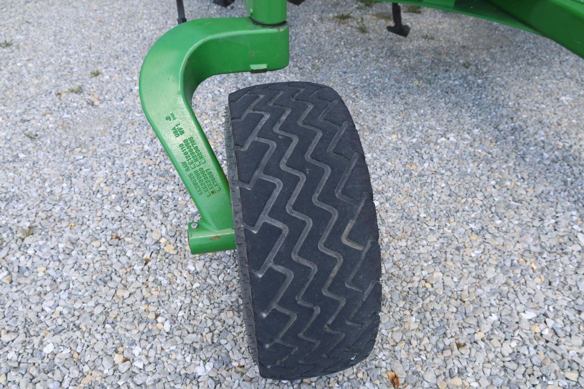 2024 John Deere 2230FH Field Cultivator