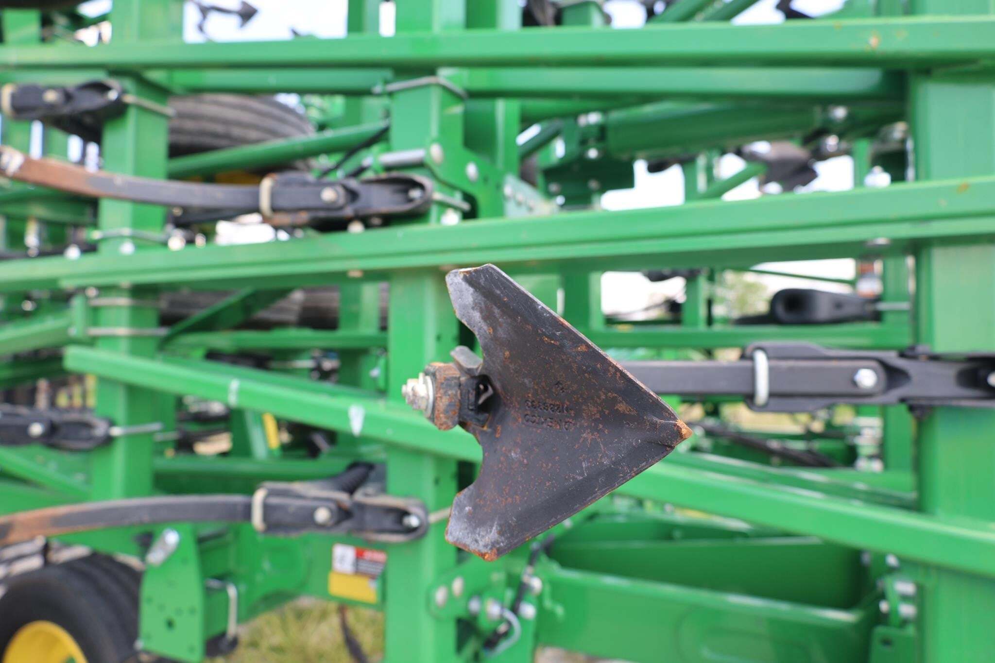 2024 John Deere 2230FH Field Cultivator
