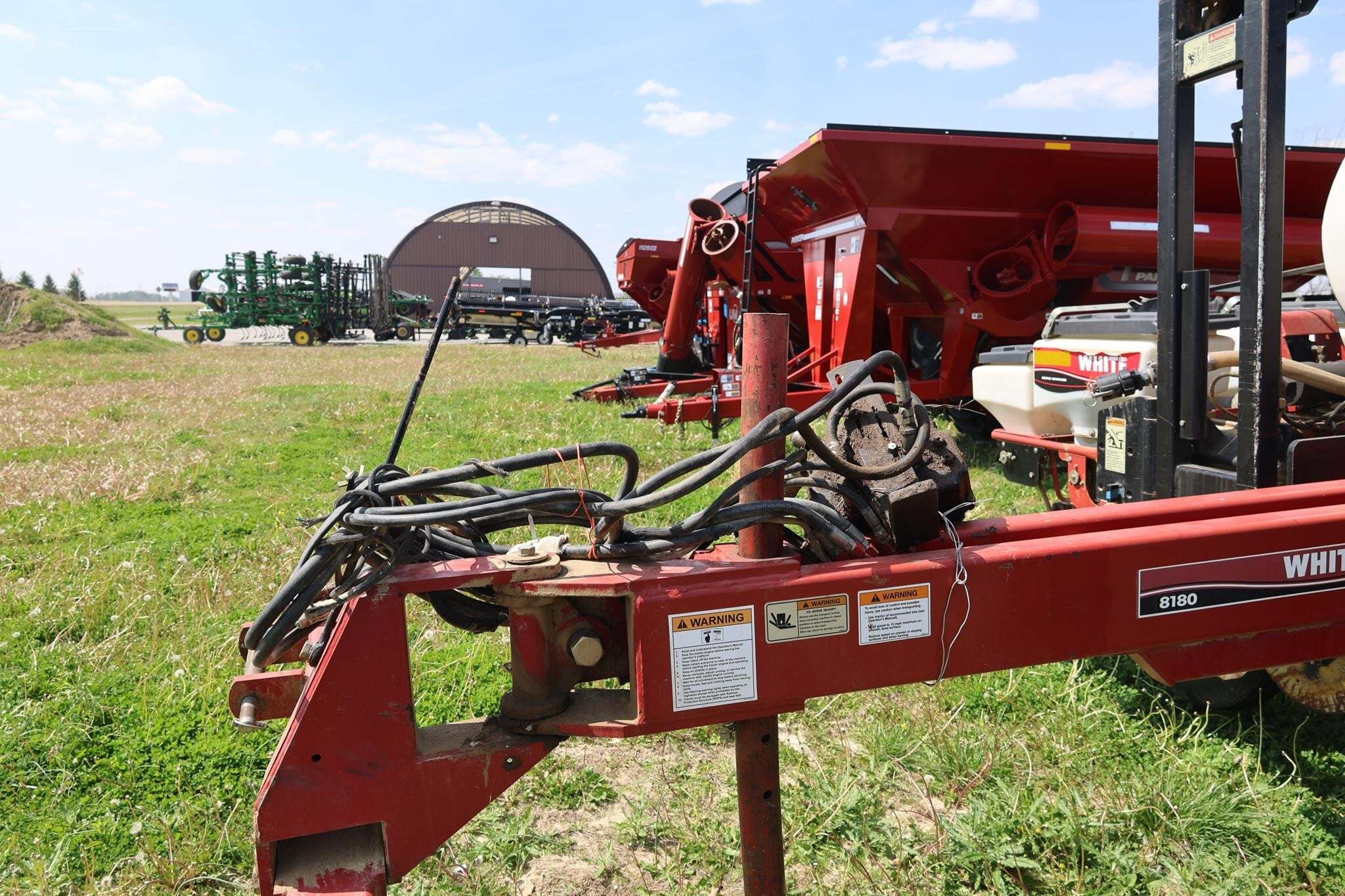  White 8180 Planter