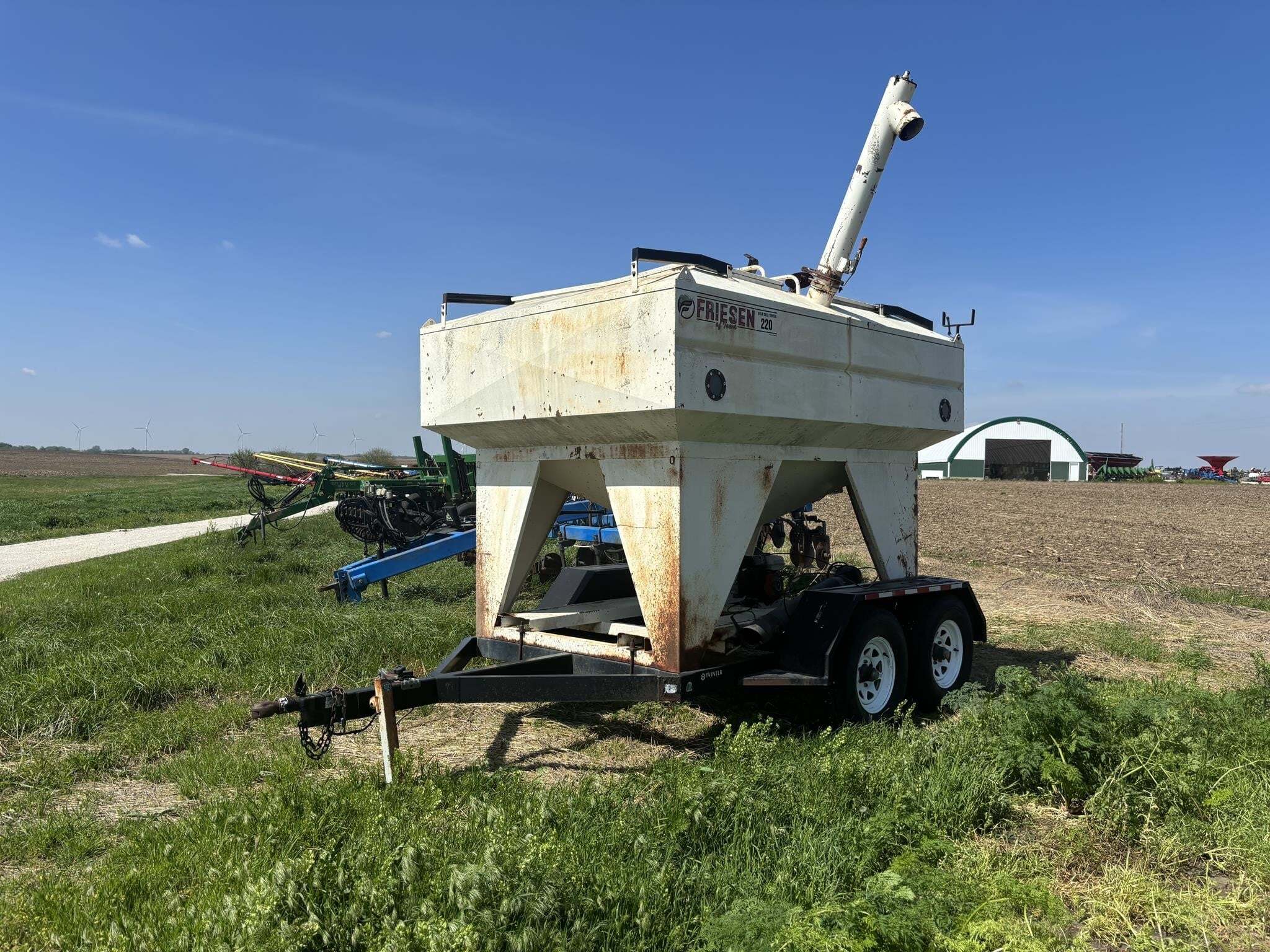  Friesen 220 Seed Tender