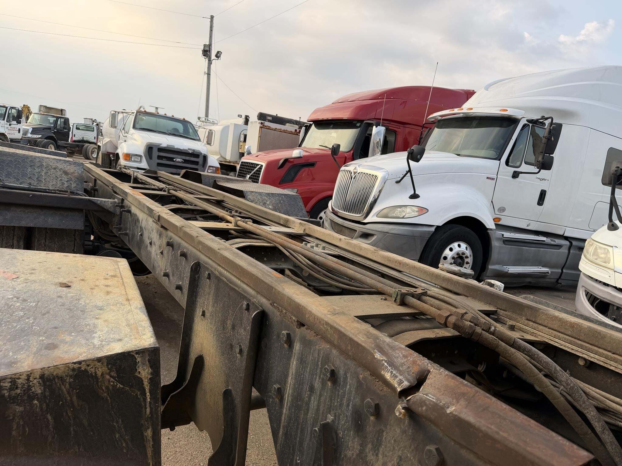 2007 Mack Granite CV713 Dump Trucks/Trailer