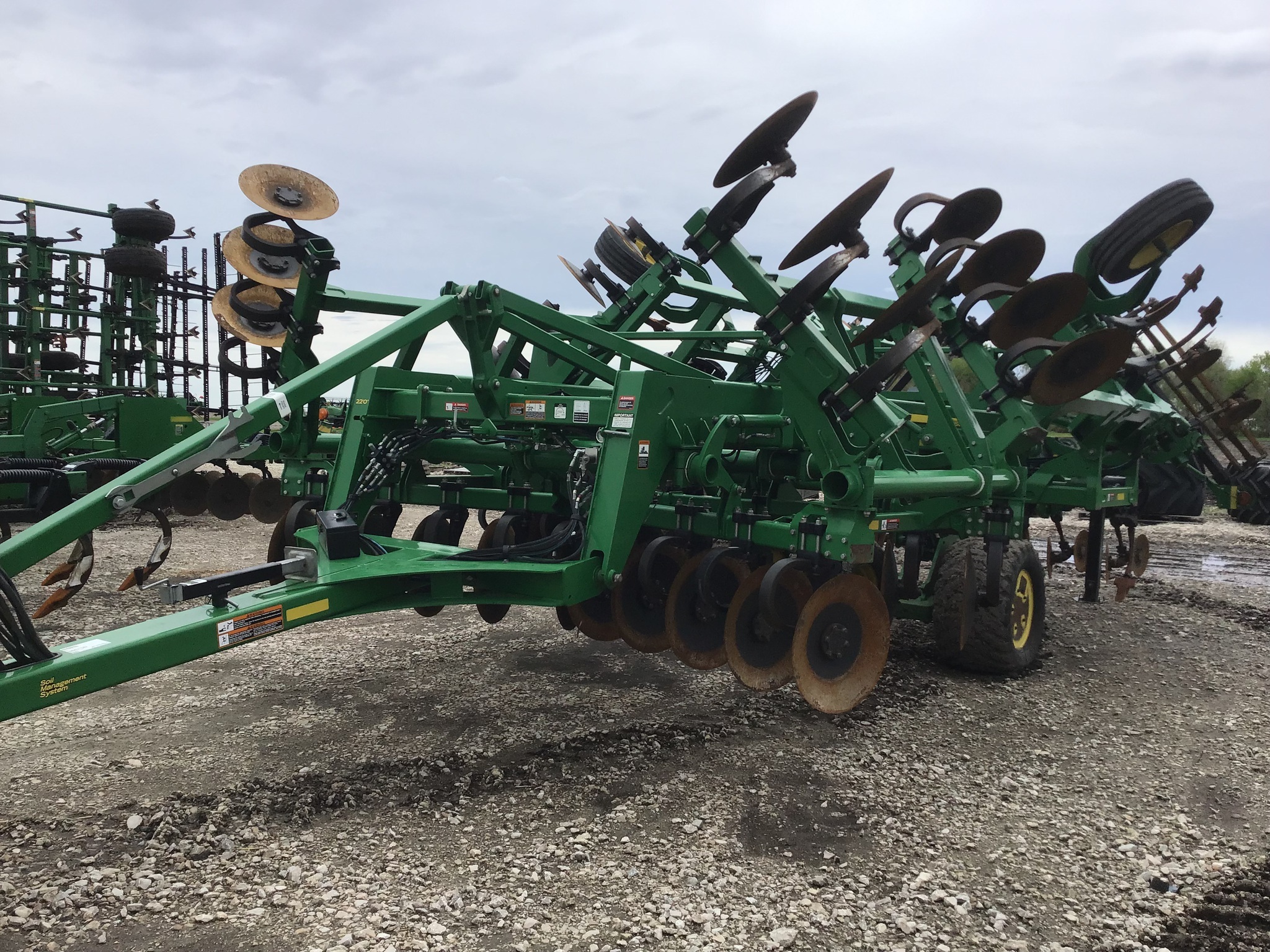 2021 John Deere 2730 Disk Chisel