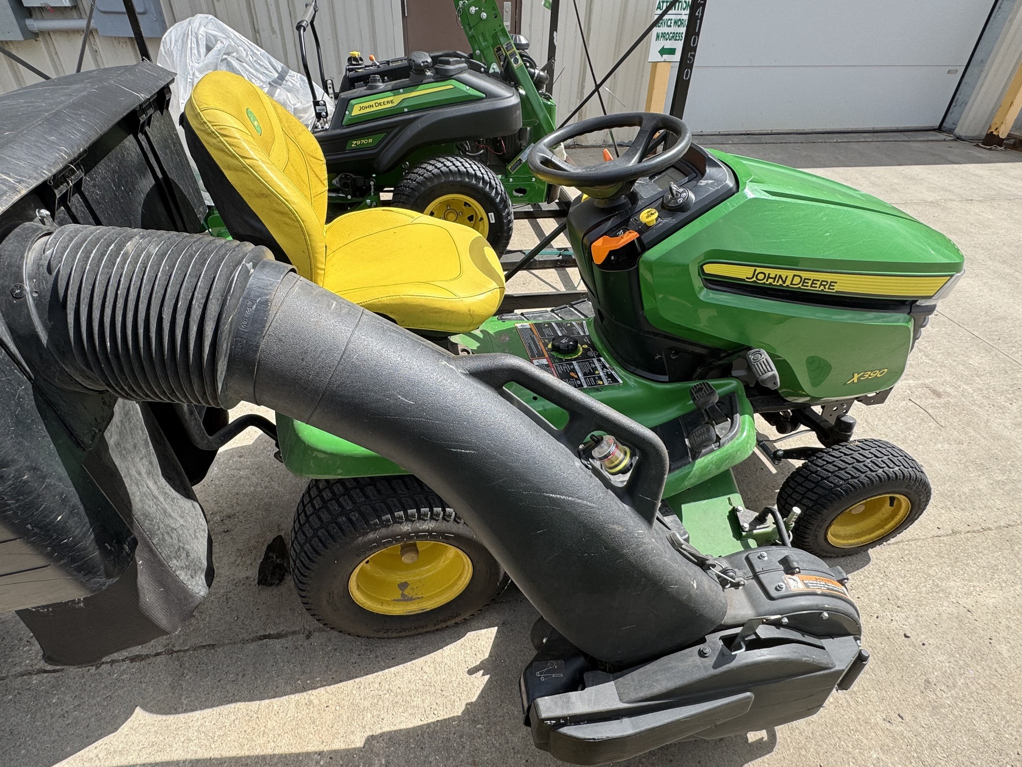 2023 John Deere X390 Lawn Mower