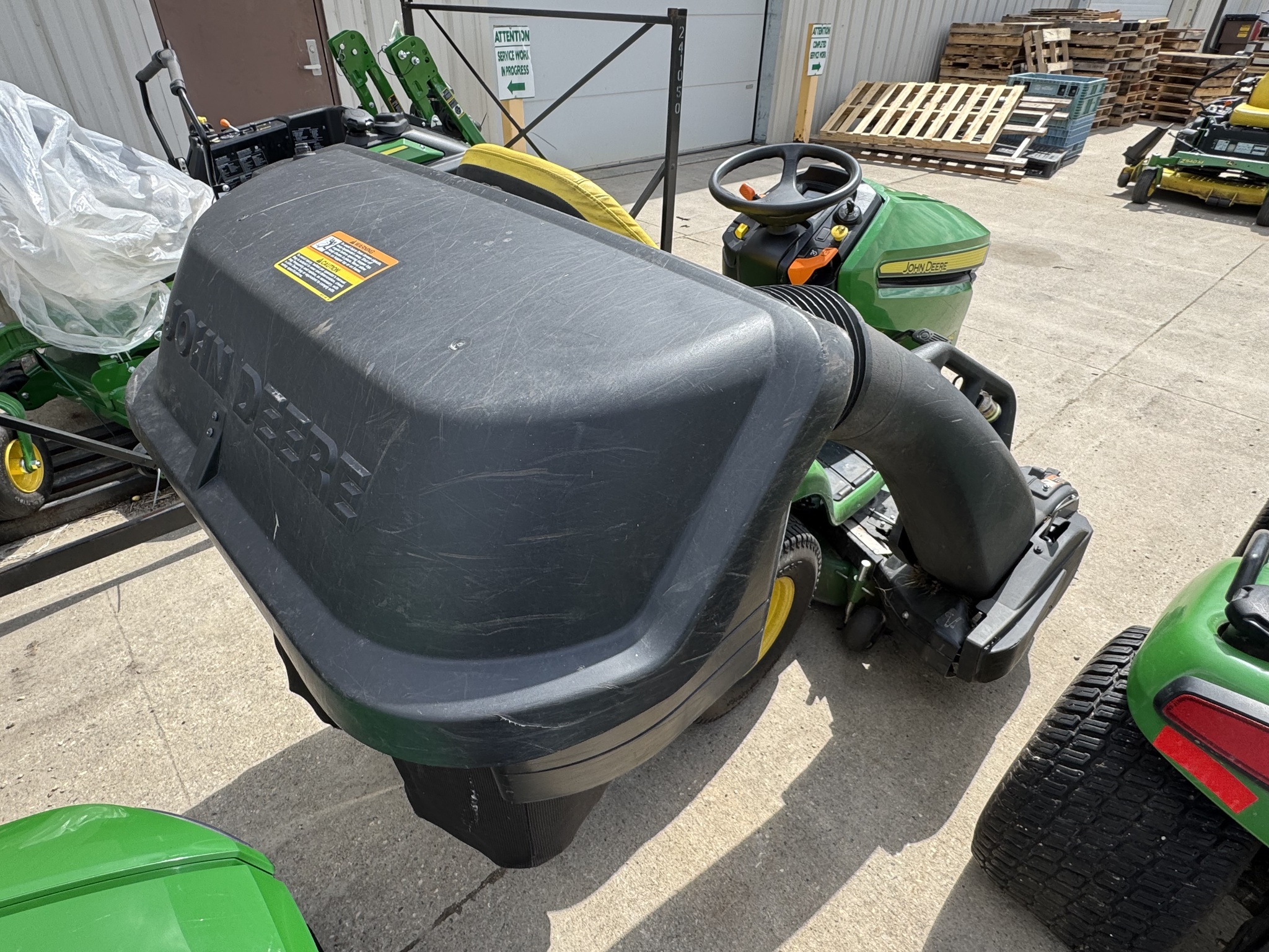 2023 John Deere X390 Lawn Mower