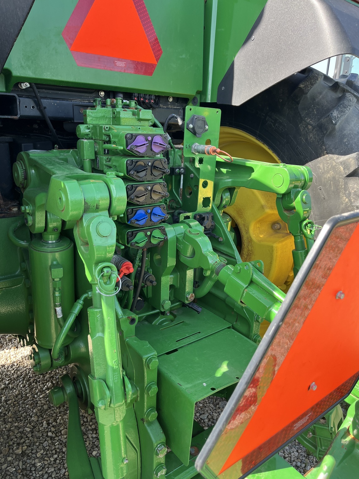 2023 John Deere 8R 310 Tractor