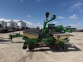 1999 John Deere 1760 Planter