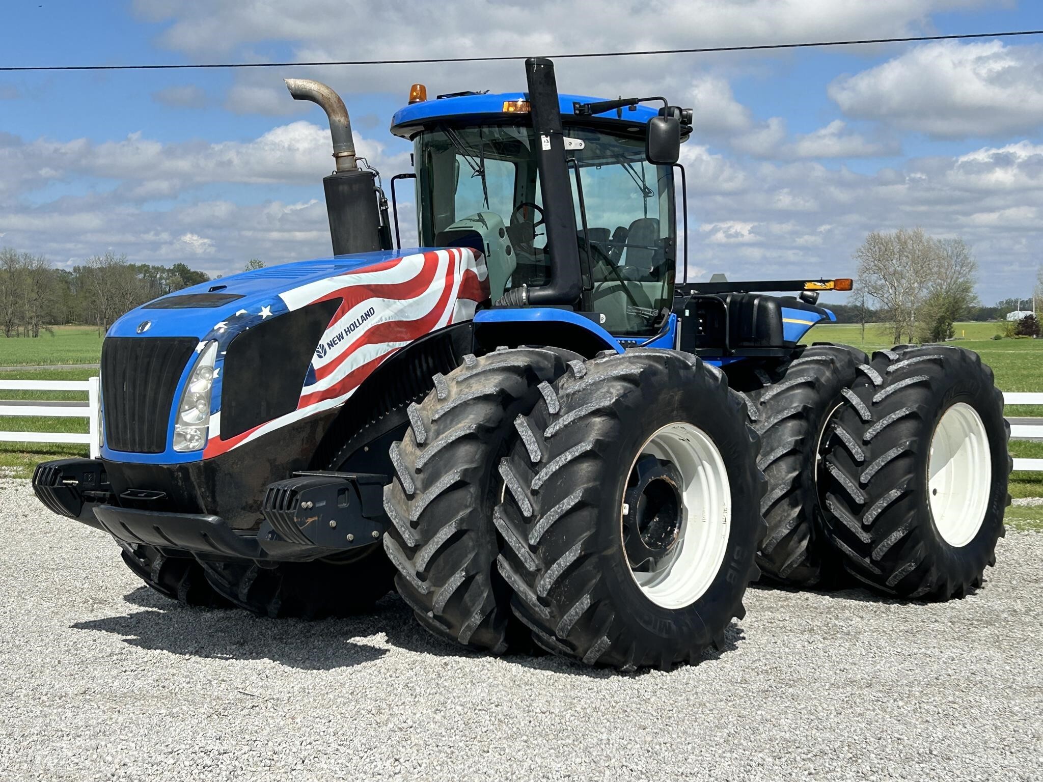 2013 New Holland T9.560 Tractor