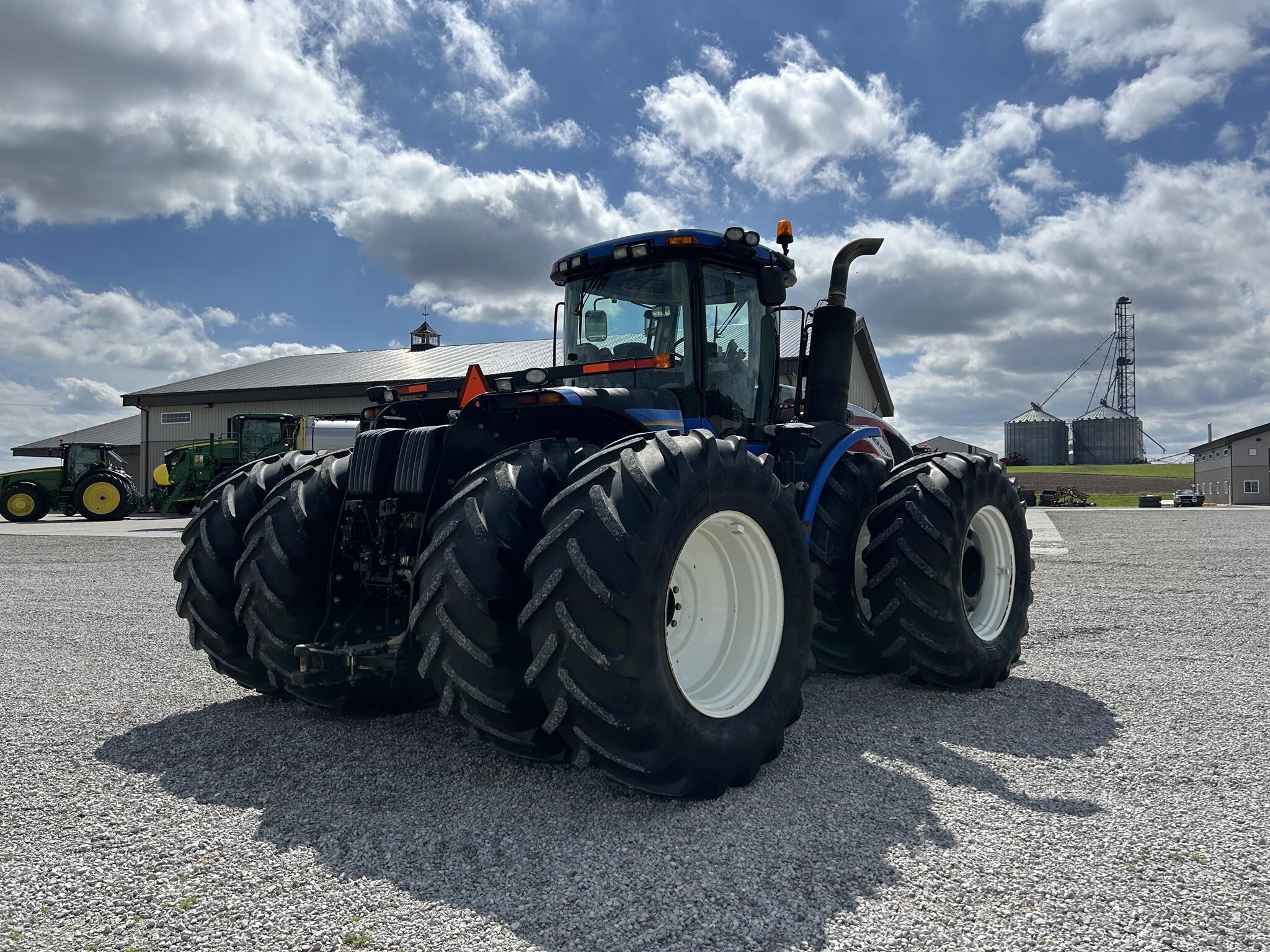 2013 New Holland T9.560 Tractor