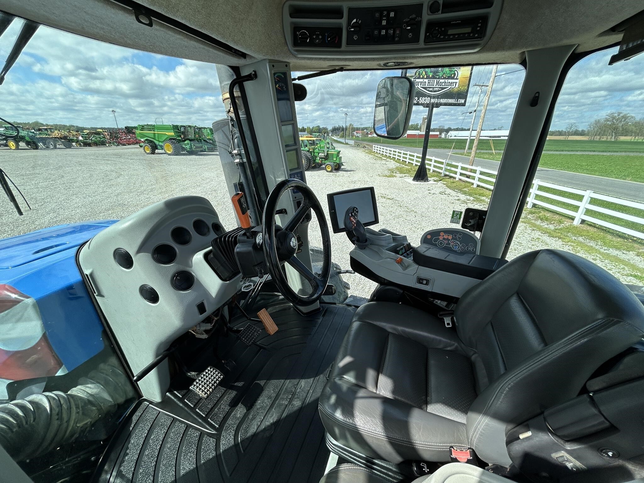 2013 New Holland T9.560 Tractor