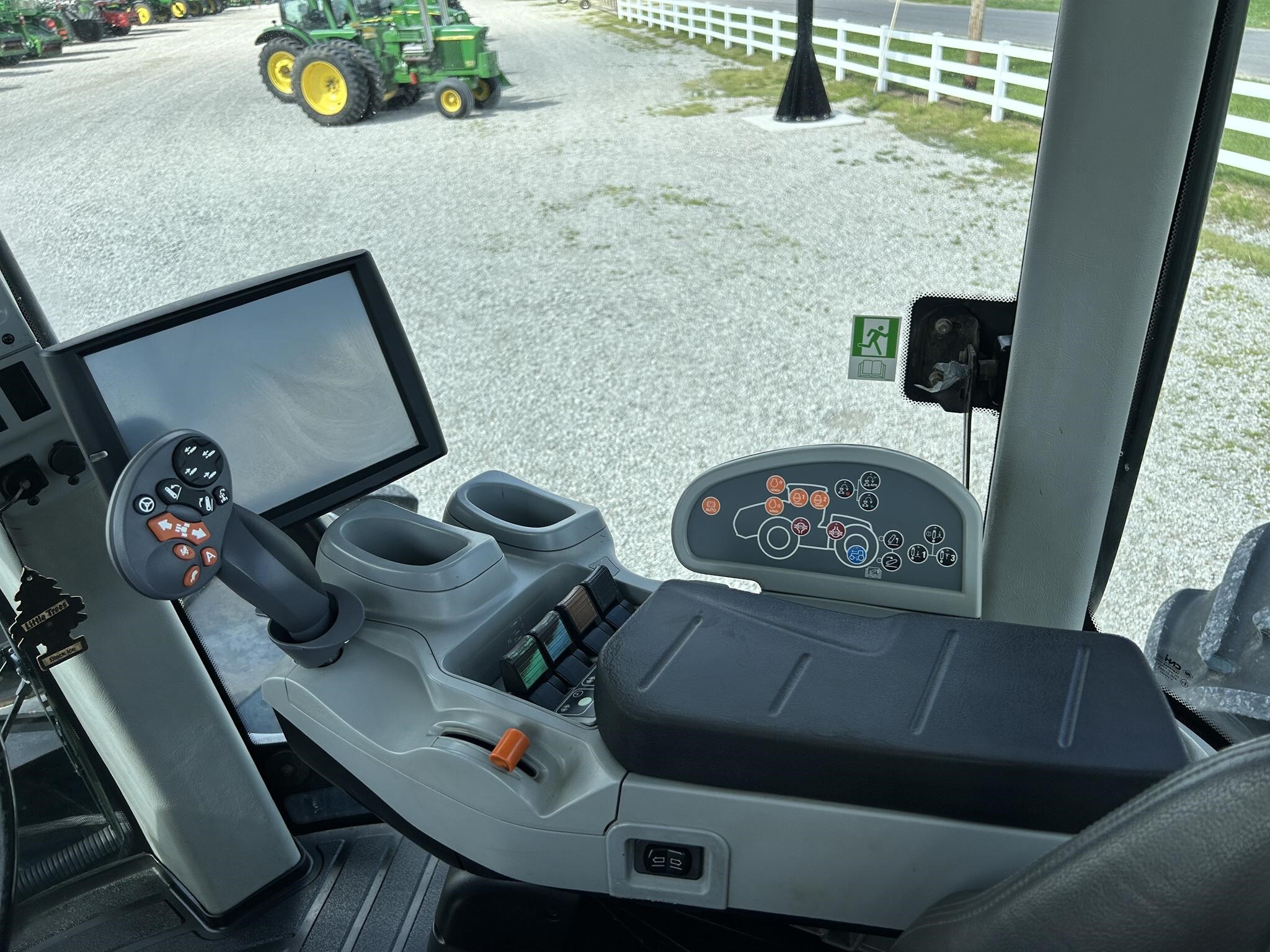 2013 New Holland T9.560 Tractor