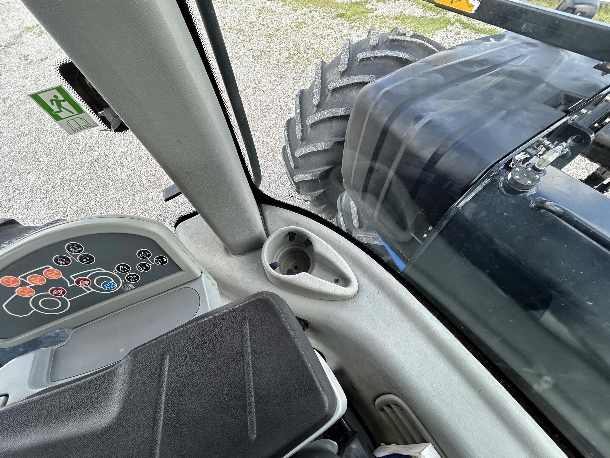 2013 New Holland T9.560 Tractor