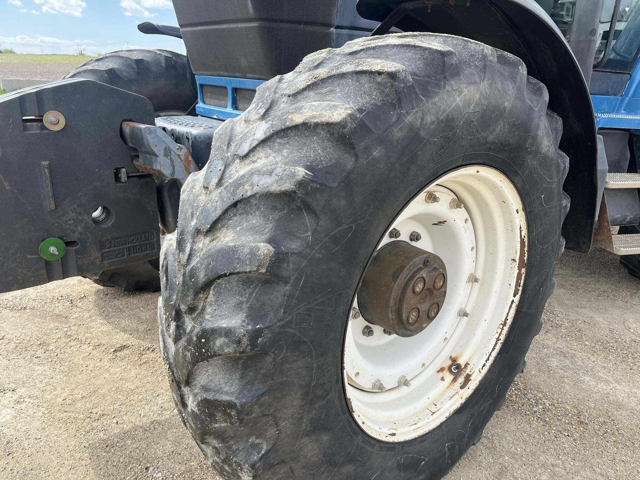 1995 Ford 8970 Tractor