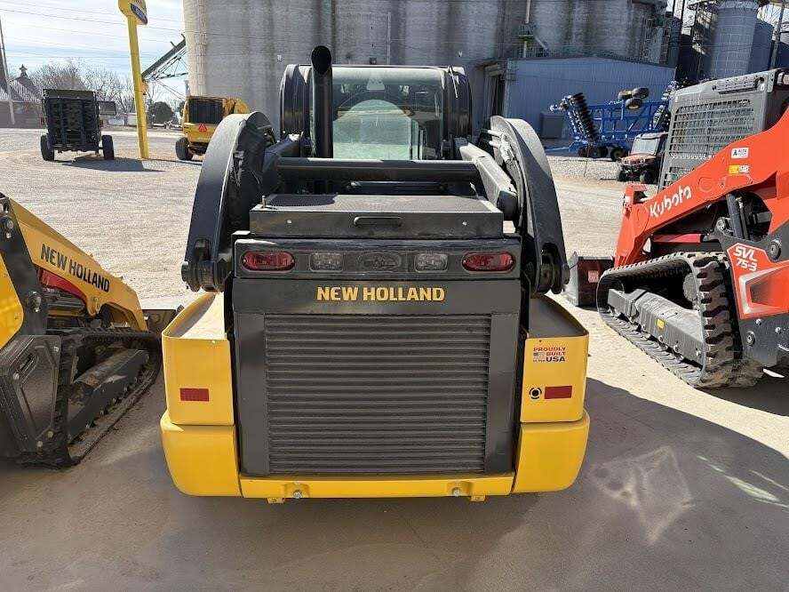 2025 New Holland L328 Skid Steer