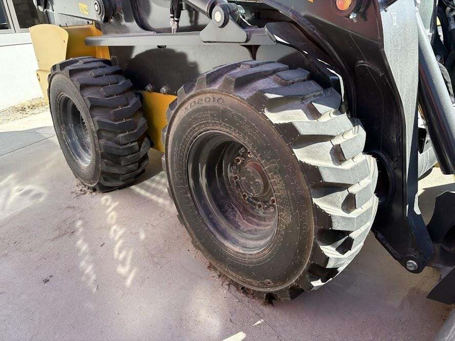 2025 New Holland L328 Skid Steer