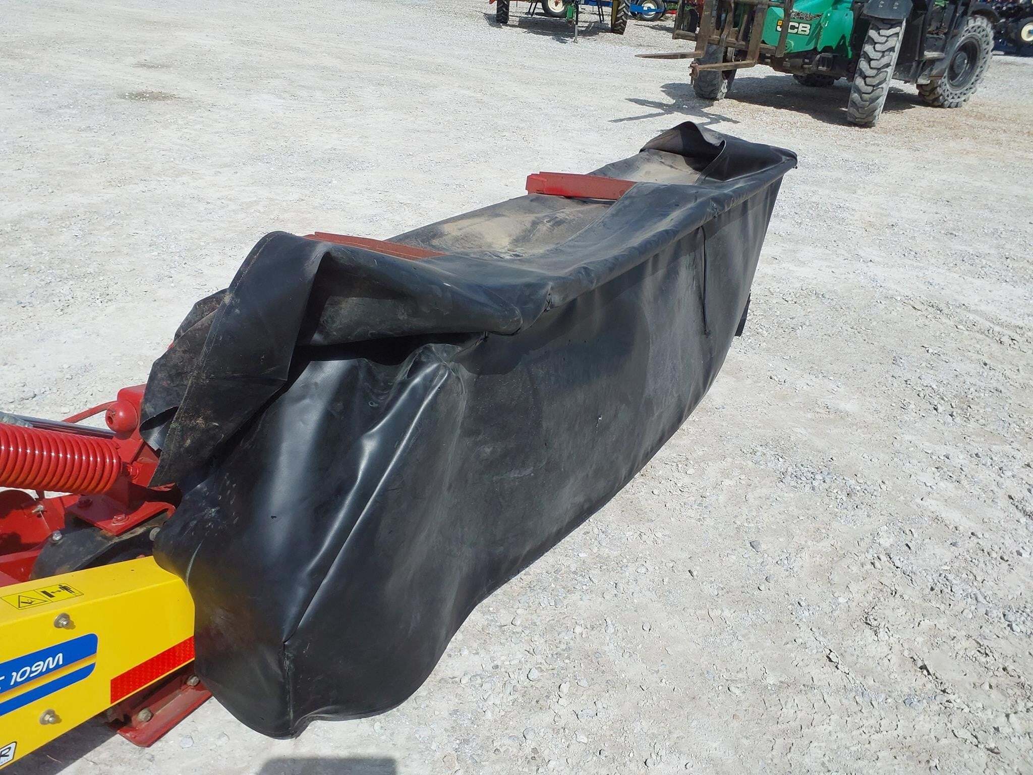 2022 New Holland DURADISC 109M Disk Mower