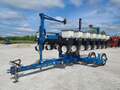  Kinze 3500 Planter