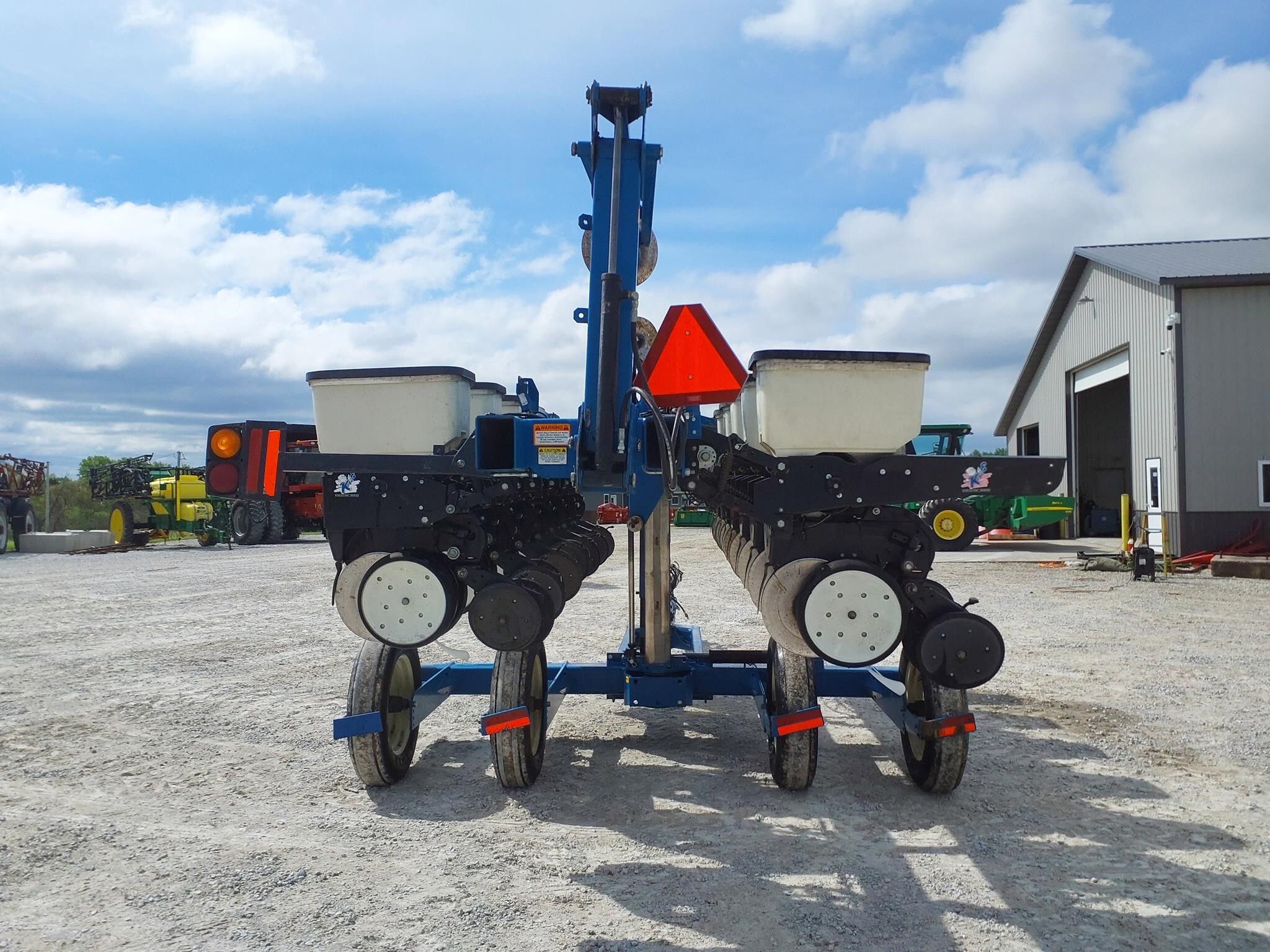  Kinze 3500 Planter
