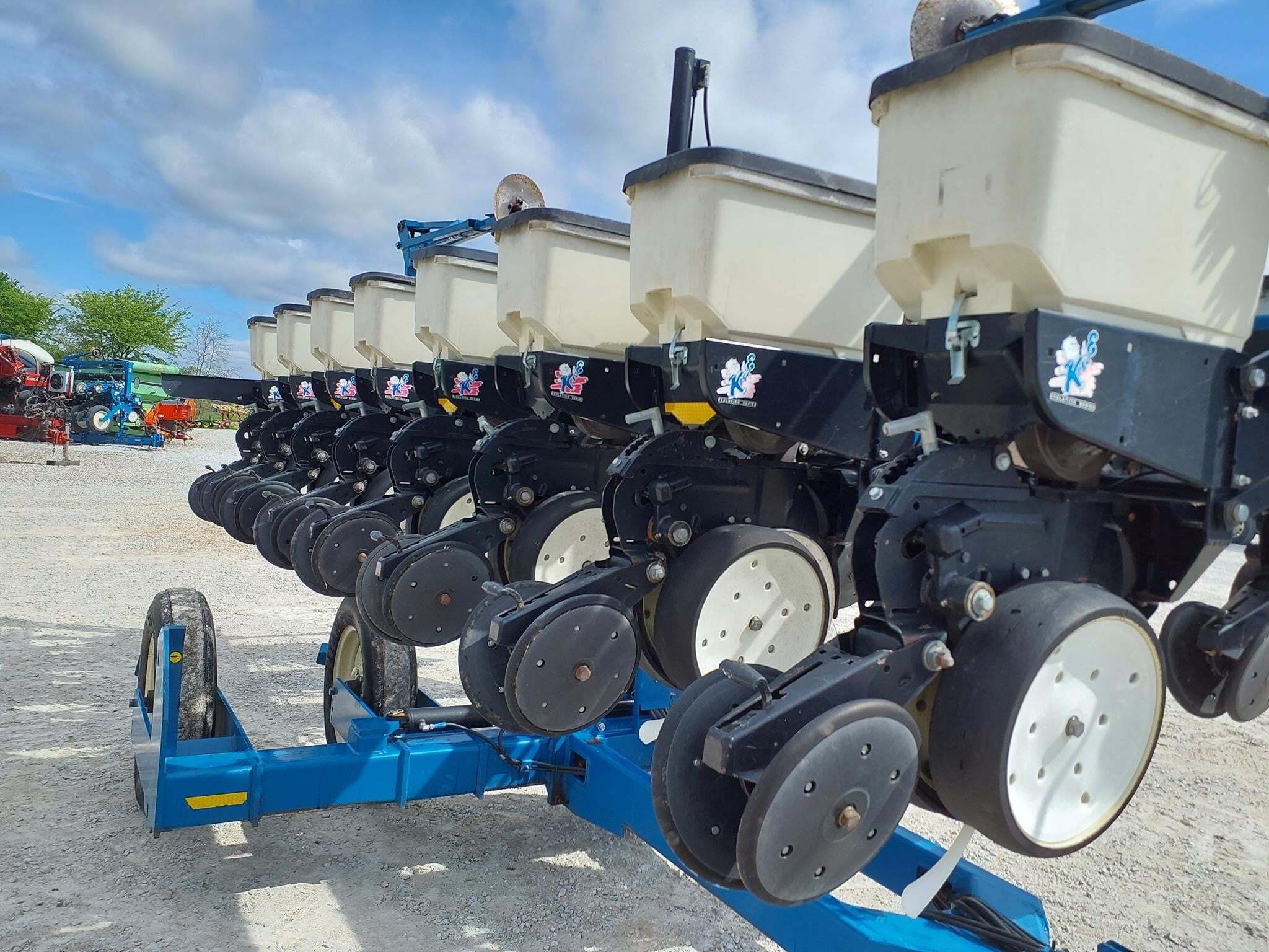  Kinze 3500 Planter