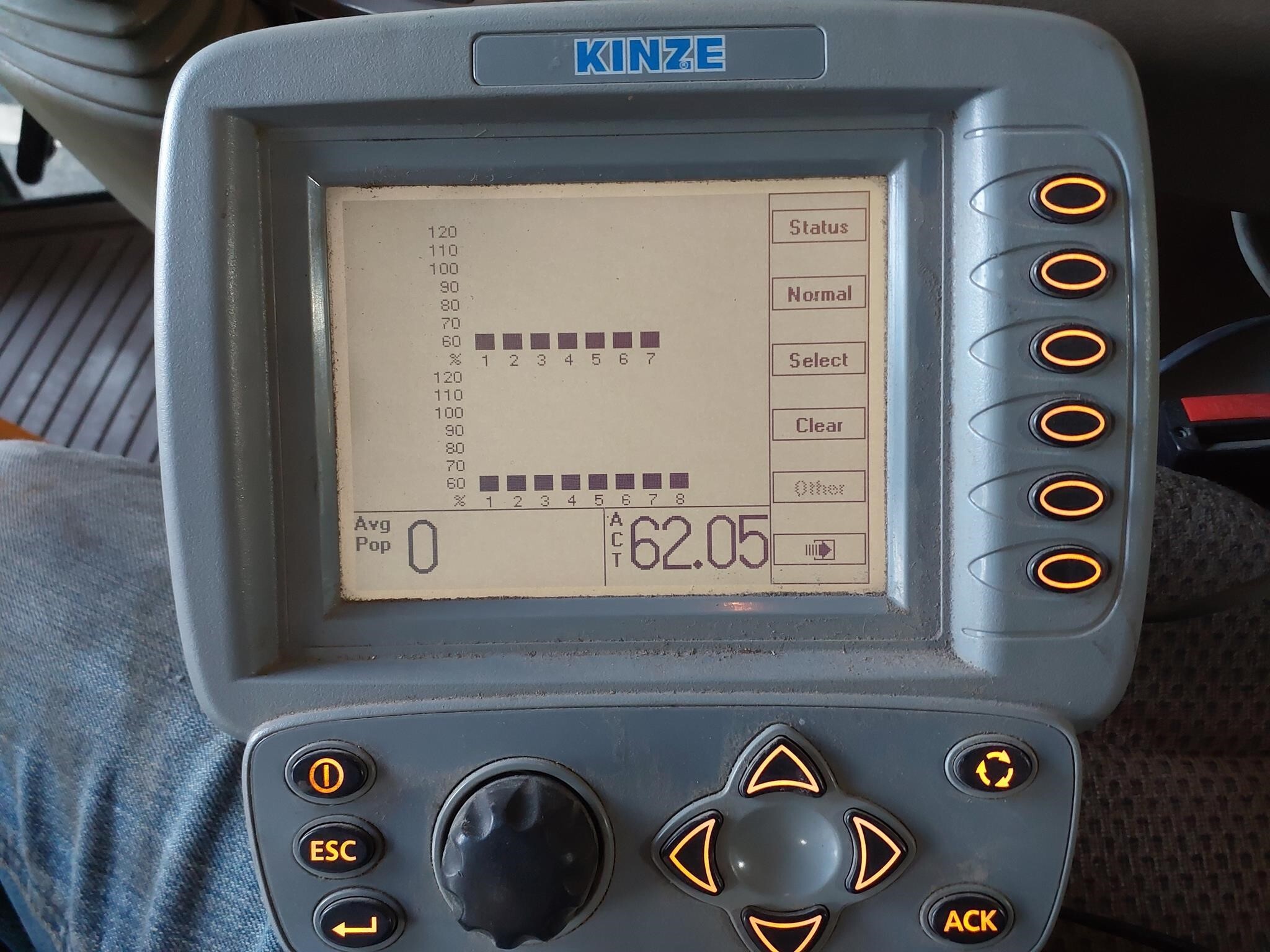  Kinze 3500 Planter