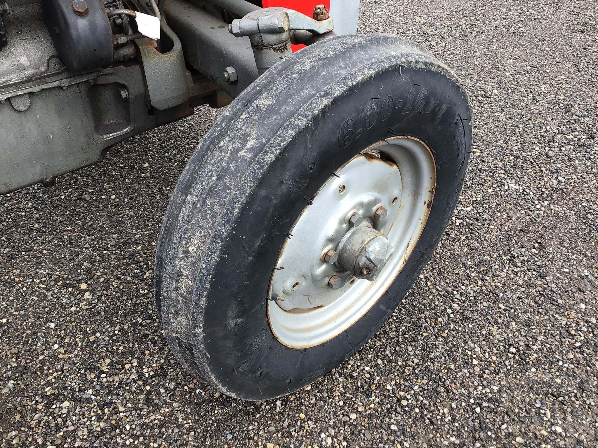 1980 Massey Ferguson 245 Tractor