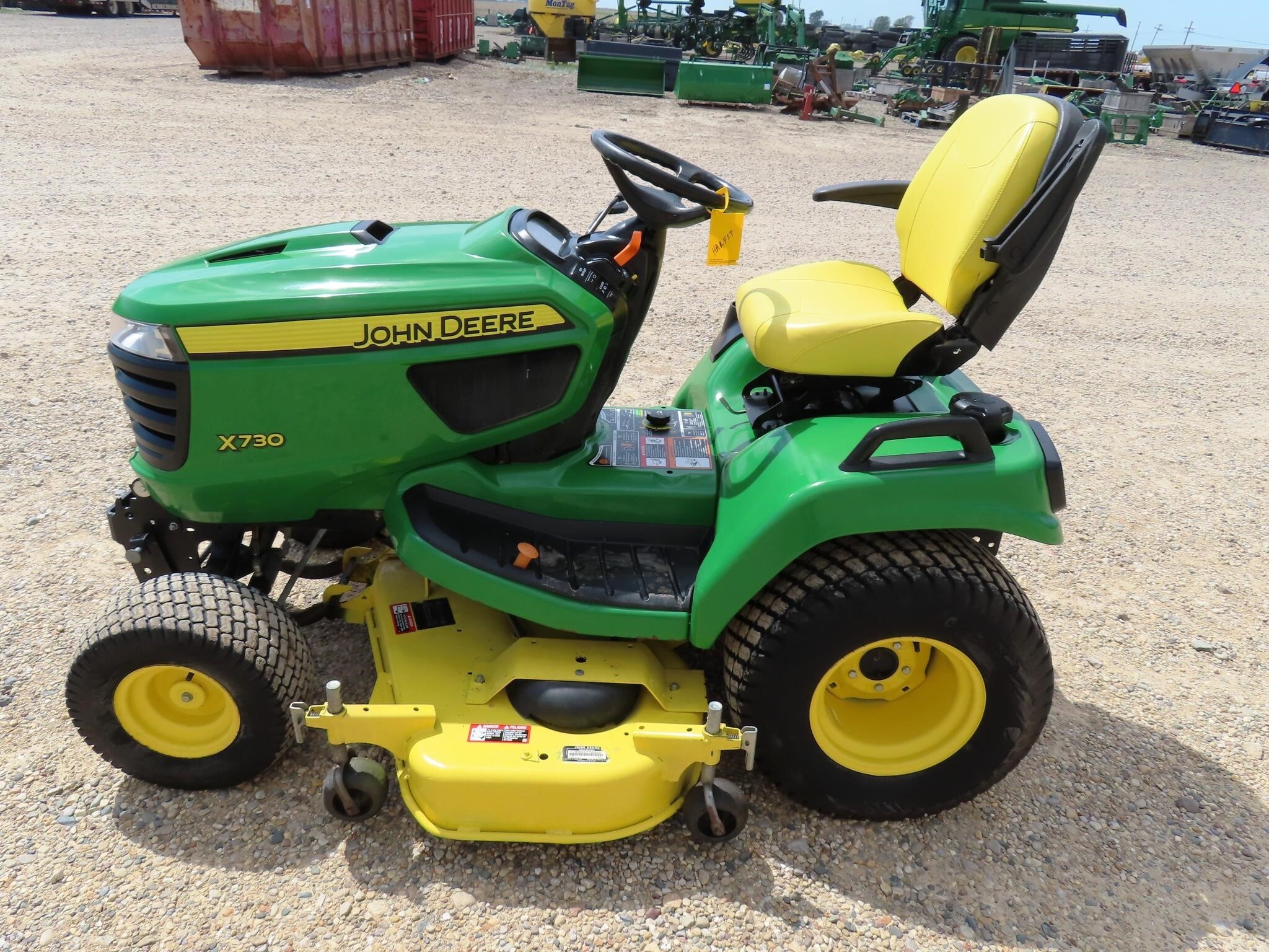 2014 John Deere X730 Lawn Mower