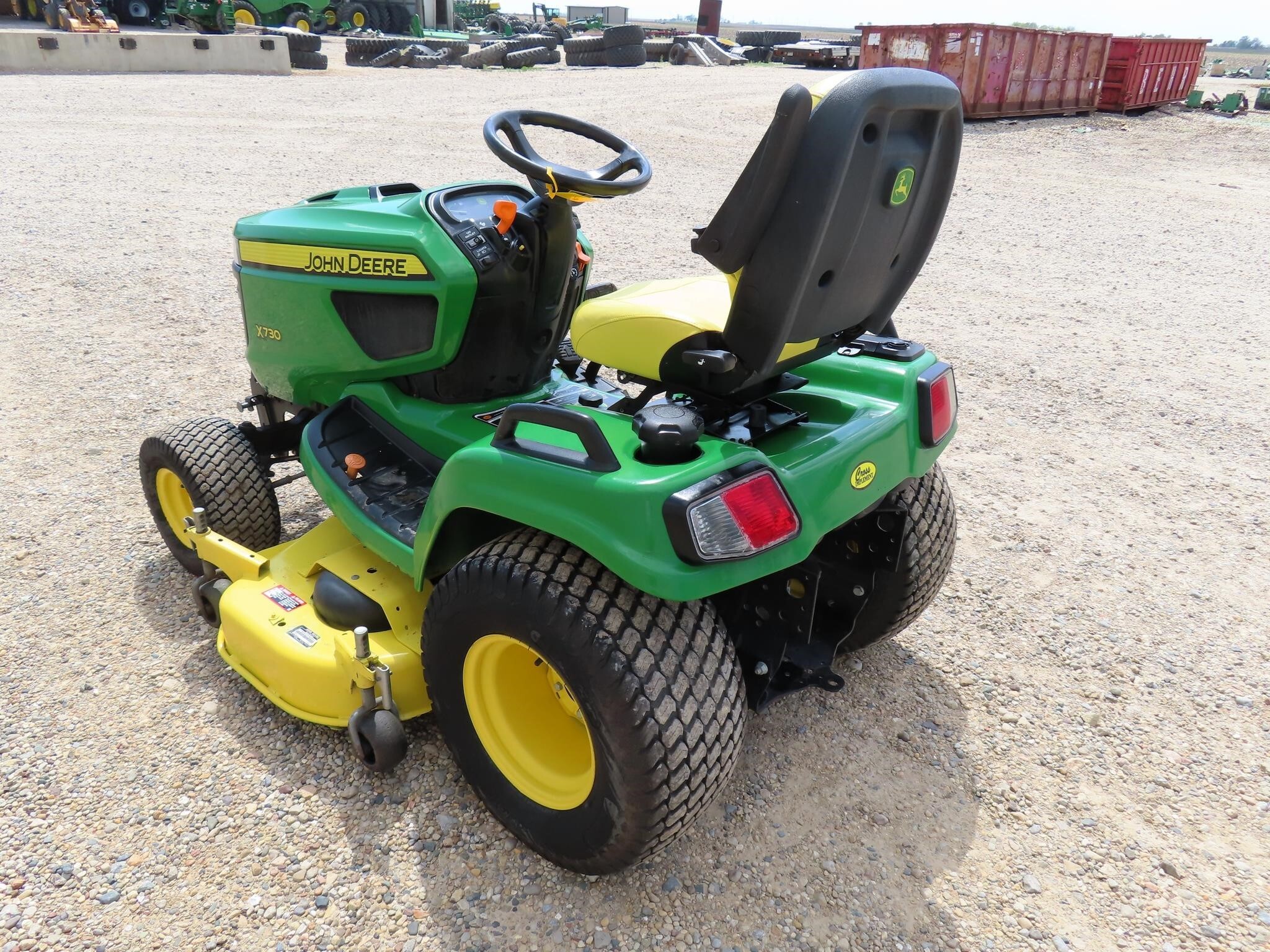 2014 John Deere X730 Lawn Mower