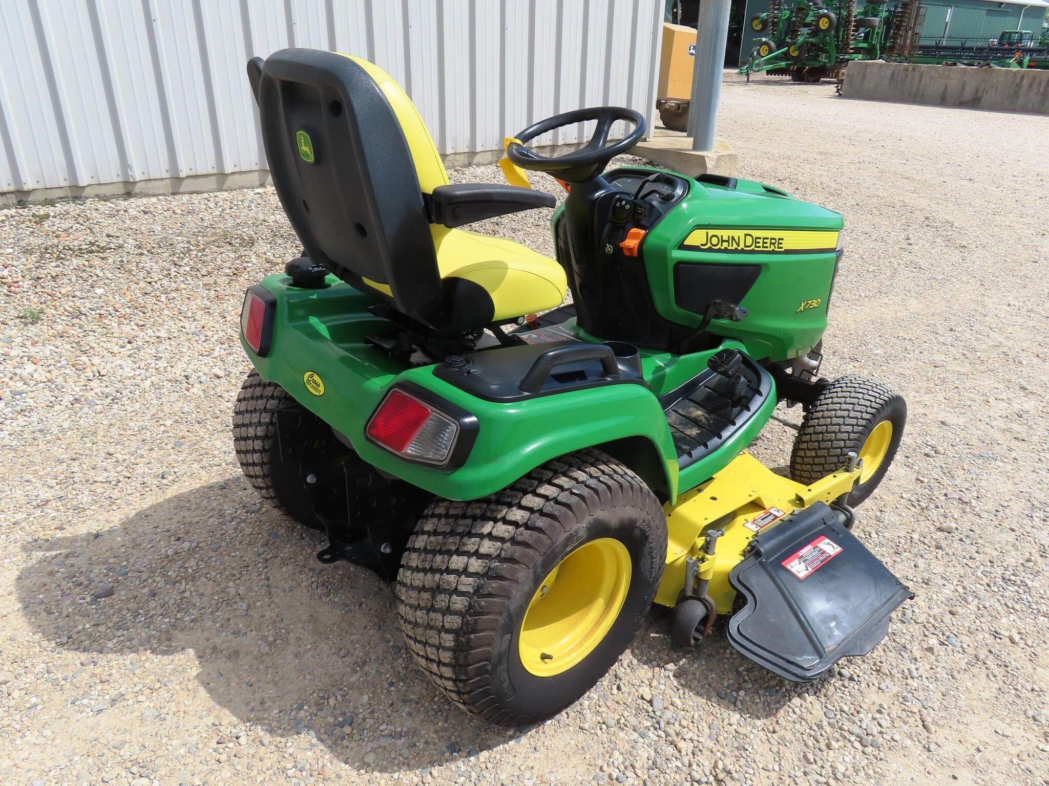 2014 John Deere X730 Lawn Mower