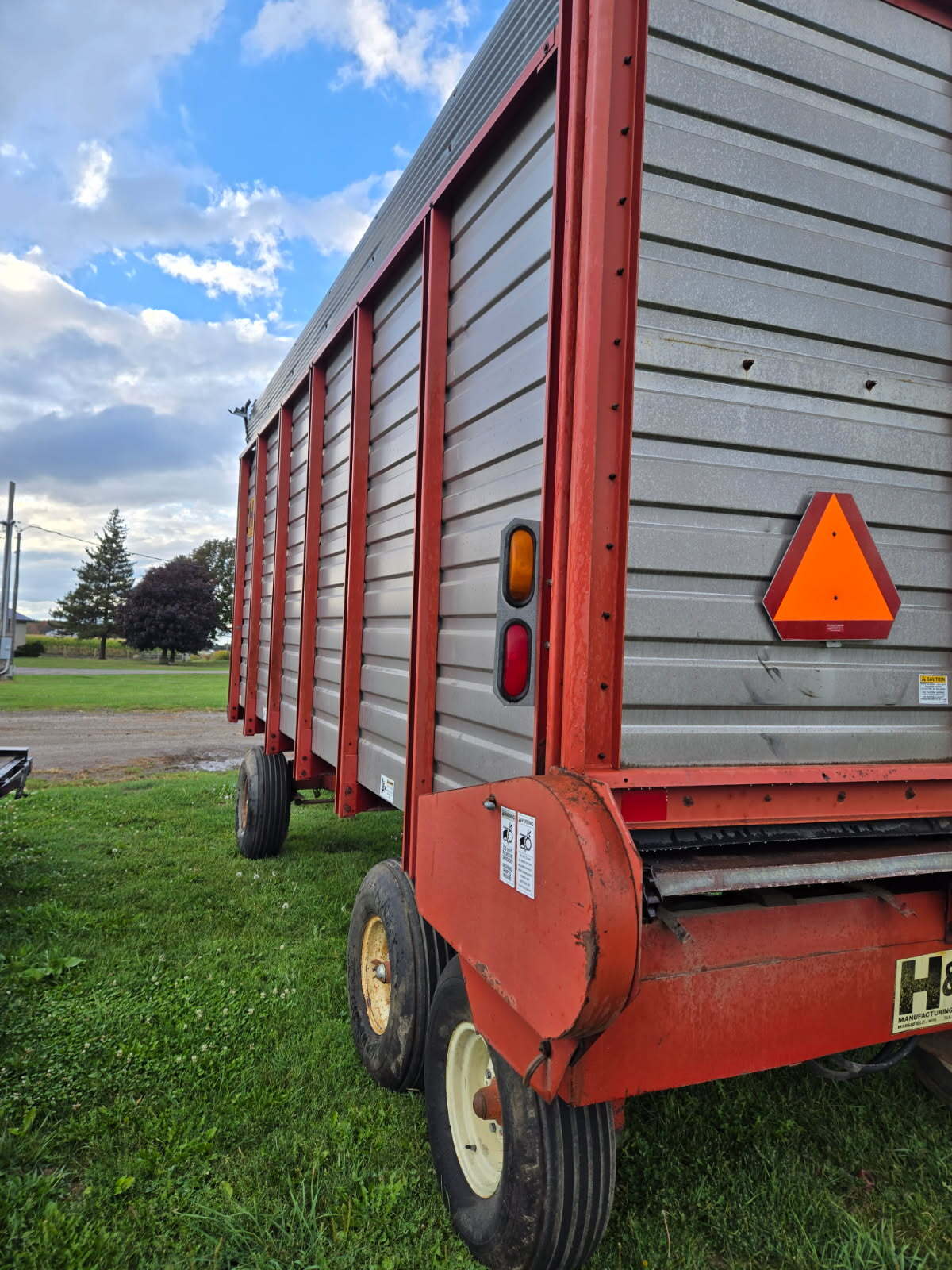  H & S PB18 Forage Wagon