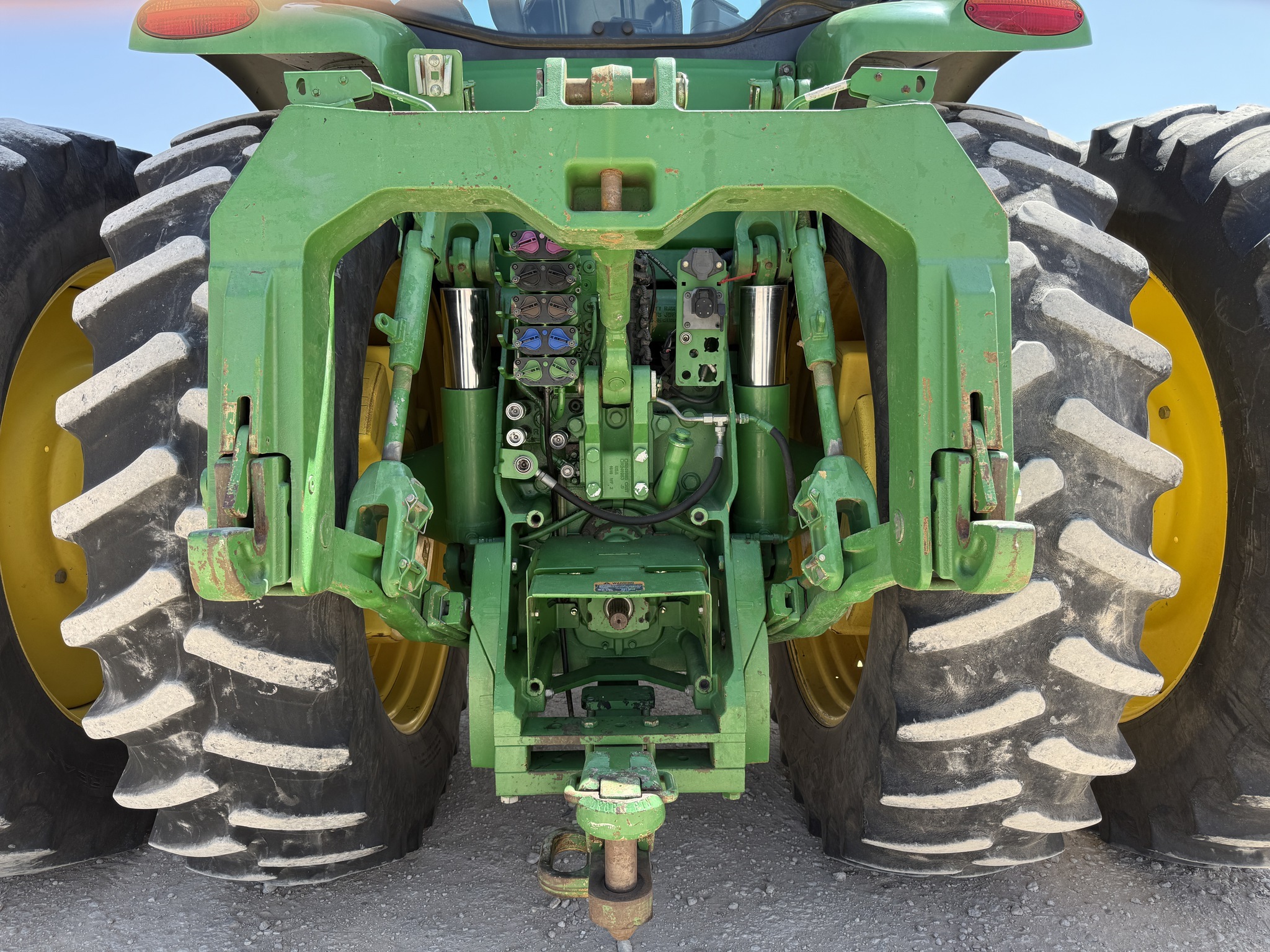 2011 John Deere 8360R Tractor