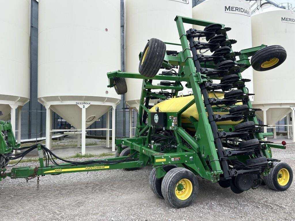 2017 John Deere 1990 Air Seeder
