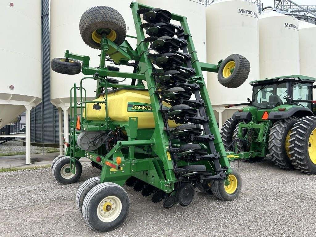 2017 John Deere 1990 Air Seeder