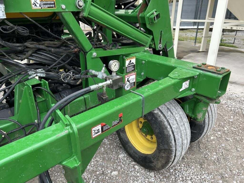 2017 John Deere 1990 Air Seeder