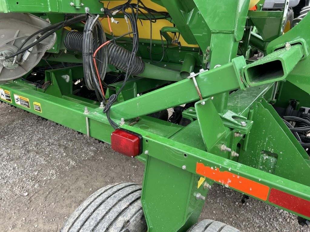 2017 John Deere 1990 Air Seeder